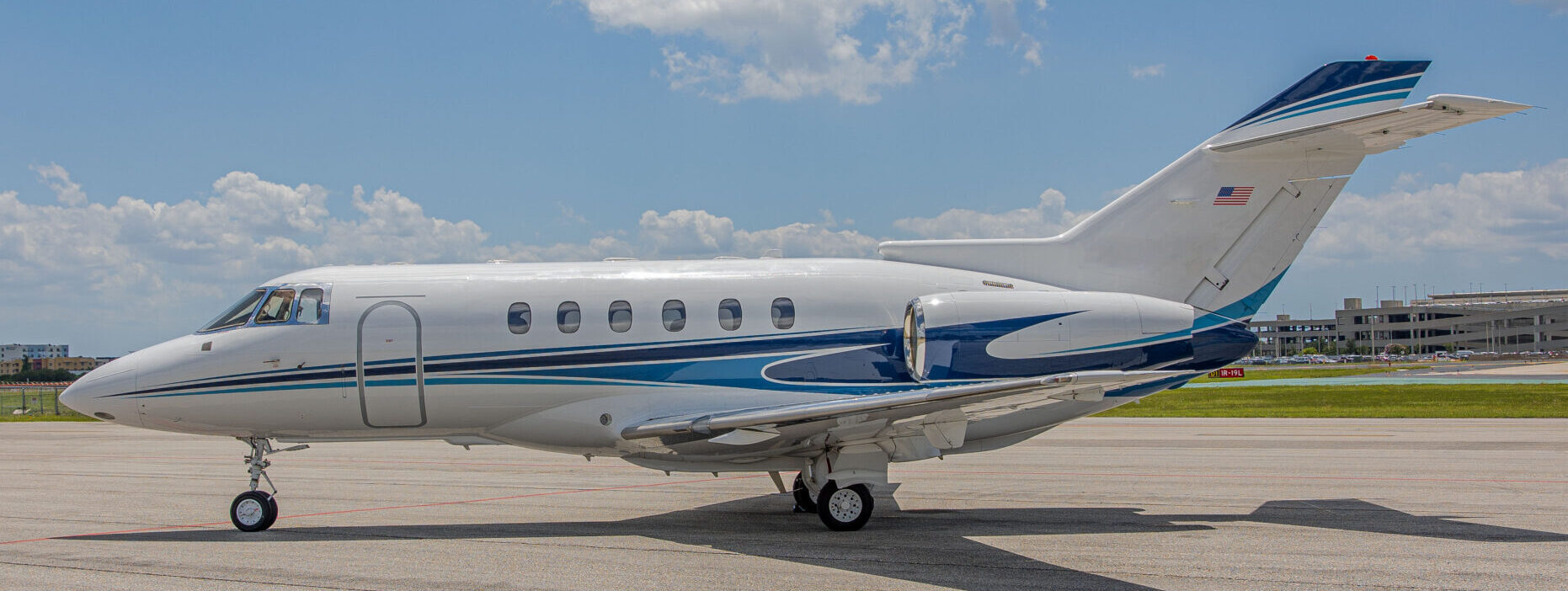 Hawker 800XP